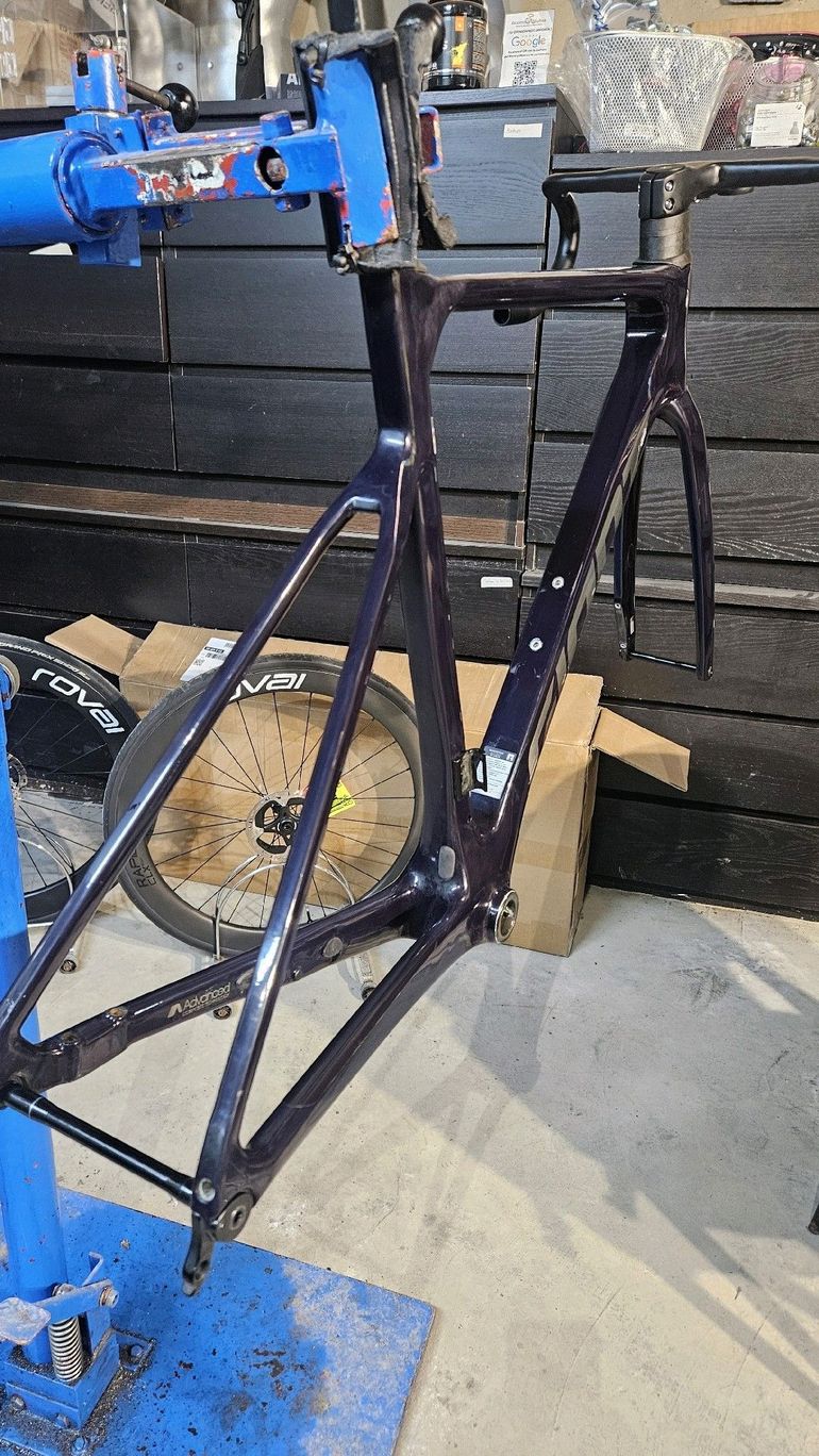 Brugt Giant Propel Advanced Pro 0 AXS 2023 Frameset 2023 Road & Gravel — billede 13 af 18