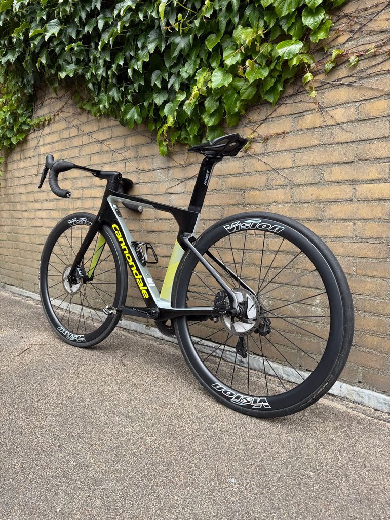 Used Cannondale Systemsix Shimano Ultegra Di2 2021 Road & Gravel — image 9 of 9