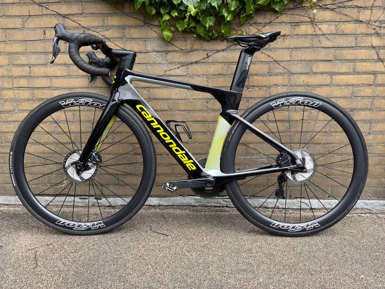 Used Cannondale Systemsix Shimano Ultegra Di2 2021 Road & Gravel — image 2 of 9