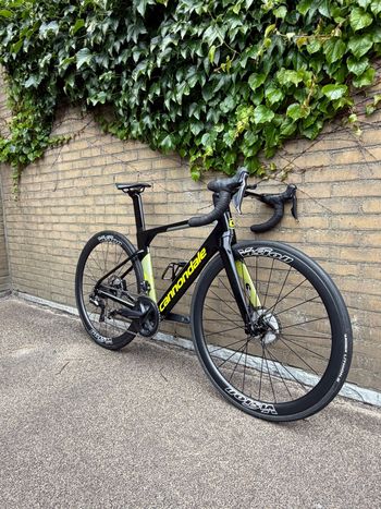 Used Cannondale Systemsix Shimano Ultegra Di2 2021 Road & Gravel — image 8 of 9
