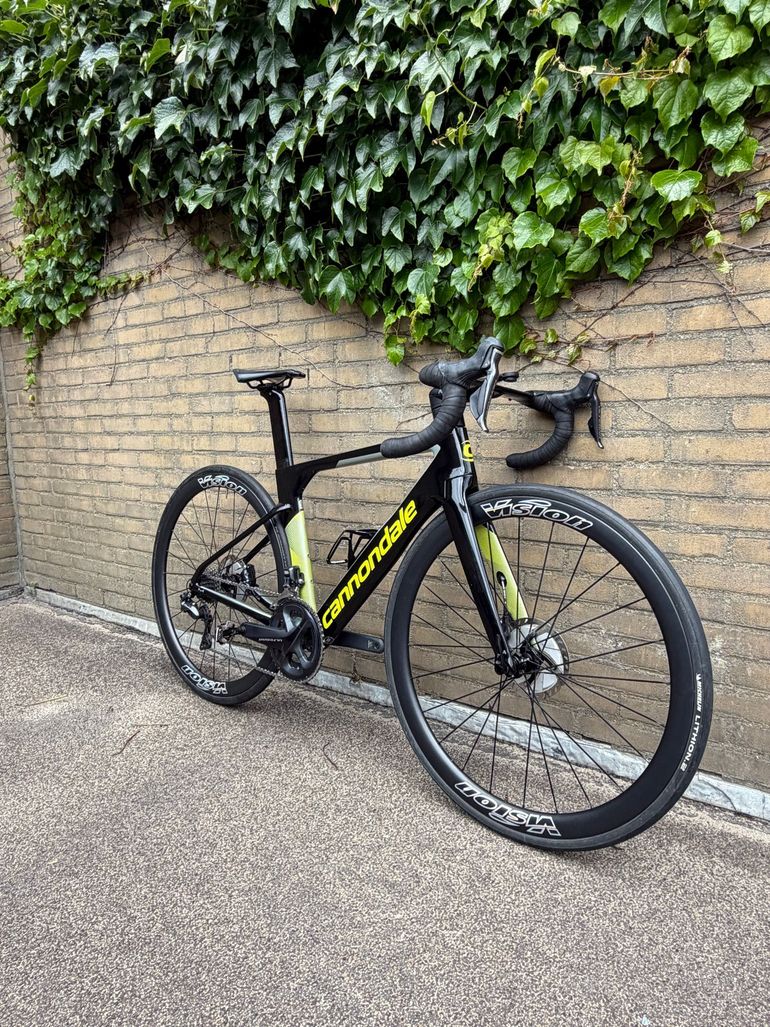 Used Cannondale Systemsix Shimano Ultegra Di2 2021 Road & Gravel — image 8 of 9