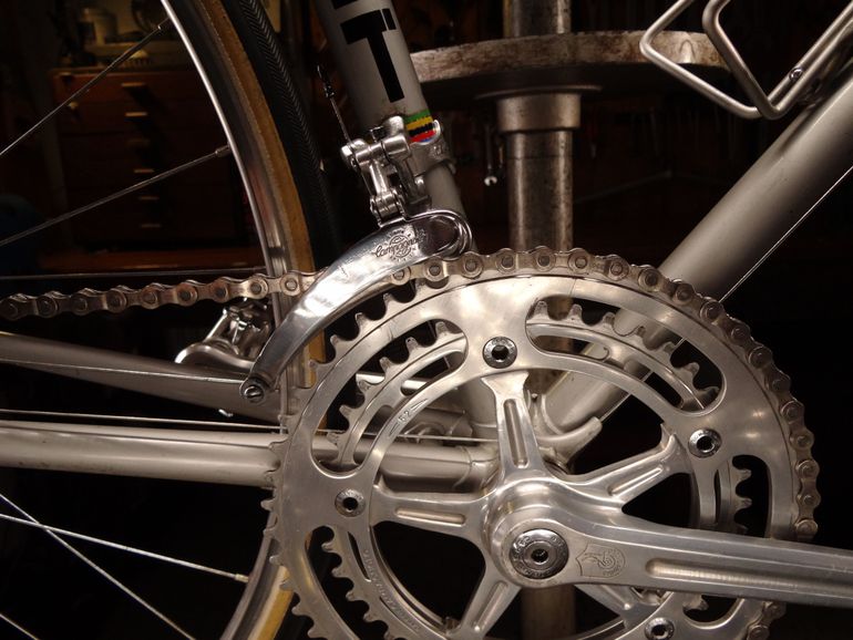 Used Bianchi Specialissima 1973 1973 Road & Gravel, Hellgrau — image 4 of 15