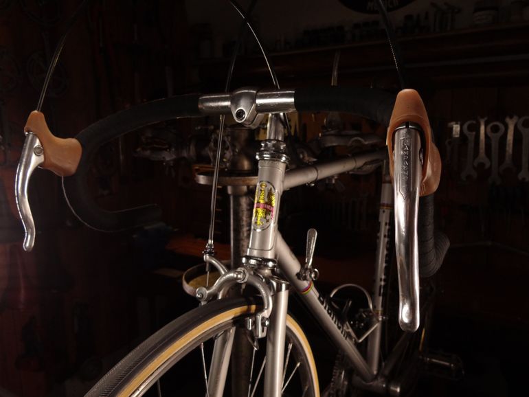 Used Bianchi Specialissima 1973 1973 Road & Gravel, Hellgrau — image 8 of 15