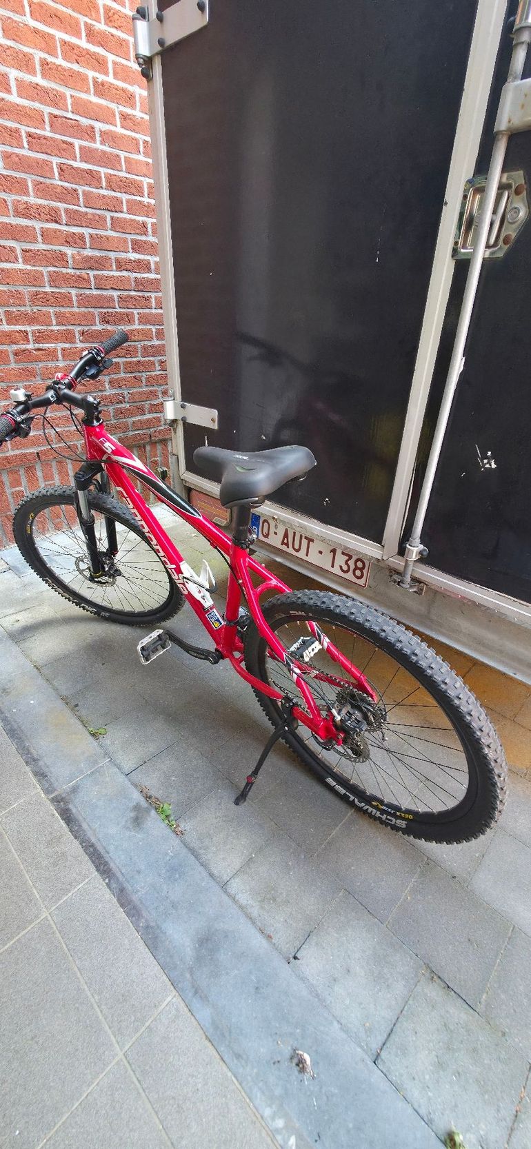 Used Cannondale Trail 5 2017 2017 Mountainbike — image 2 of 2