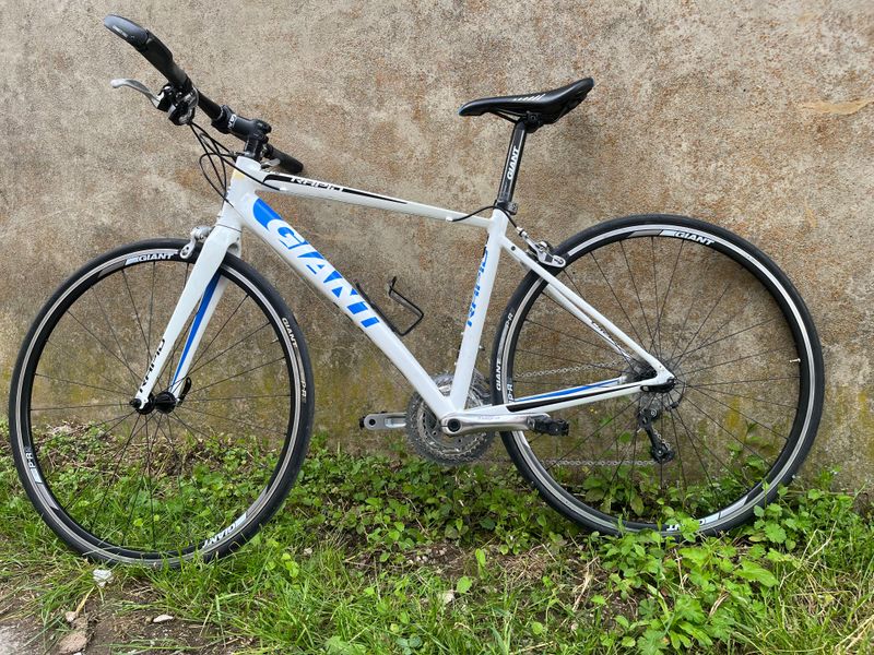 Used Giant Rapid 1 2013 2013 Urban, White — image 2 of 6