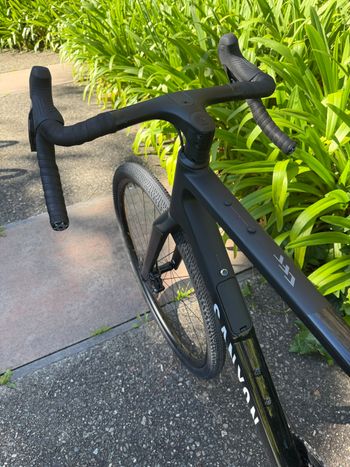 Used Canyon Grail CFR Di2 2024 2024 Road & Gravel, Black — image 6 of 6