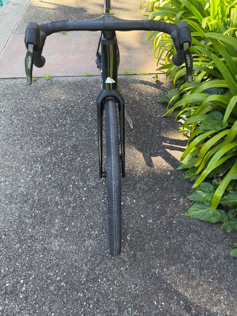 Used Canyon Grail CFR Di2 2024 2024 Road & Gravel, Black — image 5 of 6