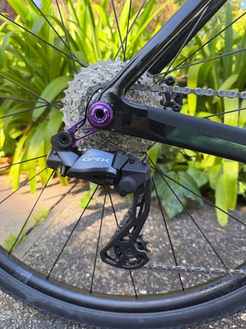 Used Canyon Grail CFR Di2 2024 2024 Road & Gravel, Black — image 4 of 6