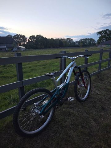 Used Cannondale Jekyll 1 2025 2025 Mountainbike, Blue, 29 — image 6 of 9