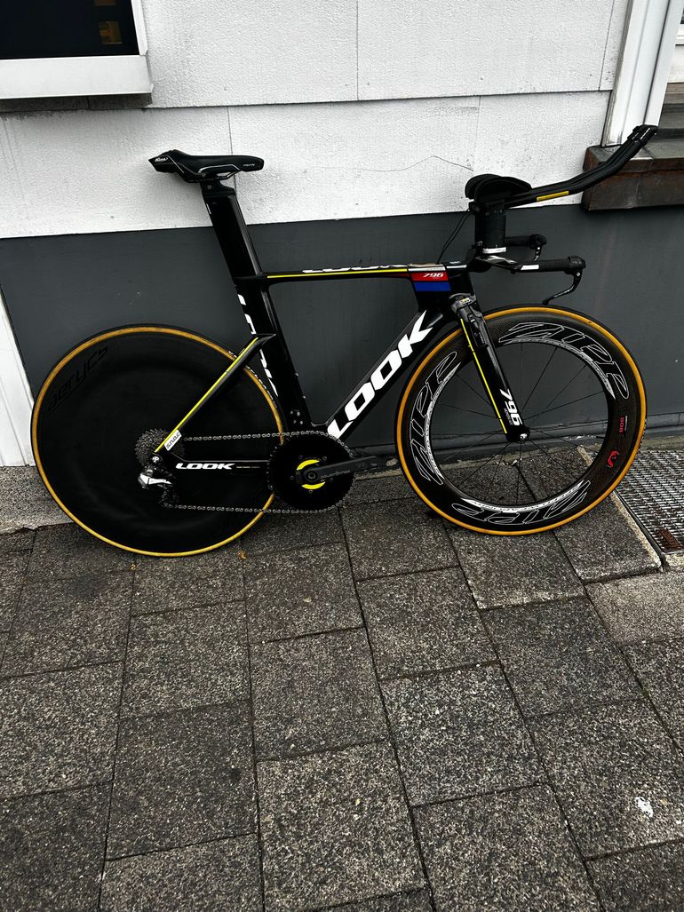 Used Look 796 Shimano Dura Ace Di2 2019 Road & Gravel, Black — image 1 of 5