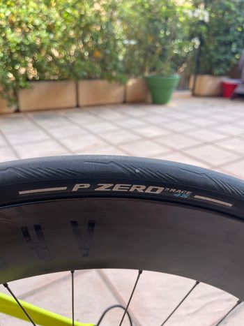 Used Canyon Speedmax CF 7 Disc 2021 2021 Road & Gravel, Green — image 5 of 9