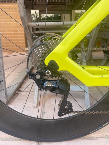 Used Canyon Speedmax CF 7 Disc 2021 2021 Road & Gravel, Green — image 7 of 9