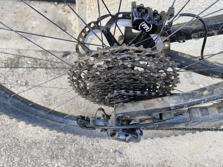 Used Whistle B-Rush Other Shimano 2024 Mountainbike, Green — image 3 of 3