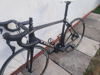 Used Trek Émonda SL 6 2018 2018 Road & Gravel, Black — image 6 of 8