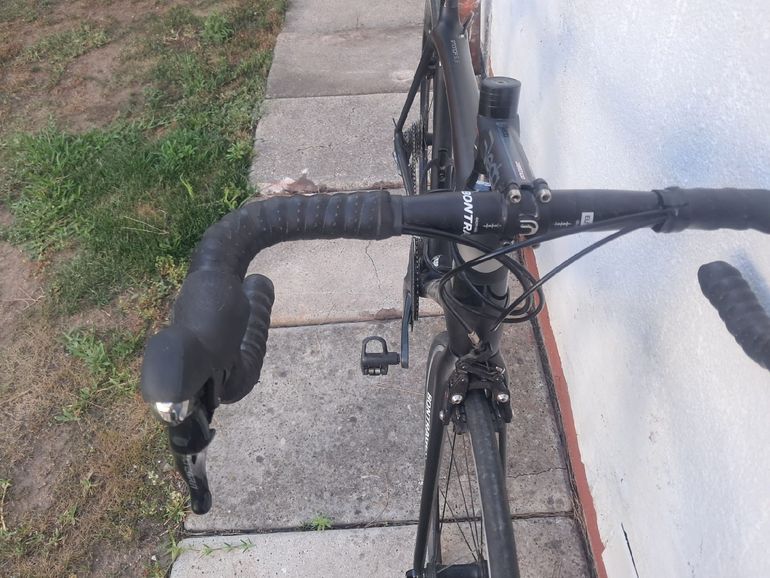 Used Trek Émonda SL 6 2018 2018 Road & Gravel, Black — image 4 of 8