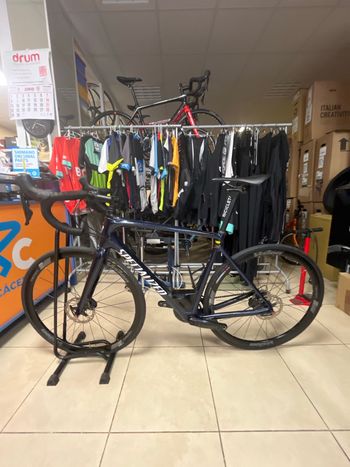 Used Specialized Roubaix Pro 2018 2018 Road & Gravel, Azul — image 2 of 7