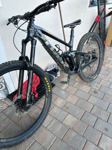 Brugt Trek Slash 8 Gen 5 2023 2023 Mountainbike — billede 5 af 7