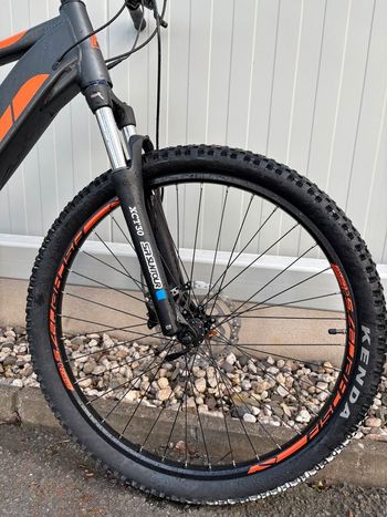 Used Gary Fischer Fischer Montis 4.0I E MTB 2020 Mountainbike, Black — image 5 of 15