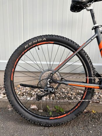 Used Gary Fischer Fischer Montis 4.0I E MTB 2020 Mountainbike, Black — image 3 of 15