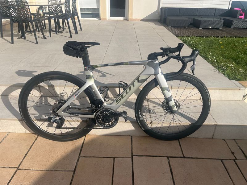Used Scott Foil RC Ultimate 2023 2023 Road & Gravel, Light Gray — image 5 of 5