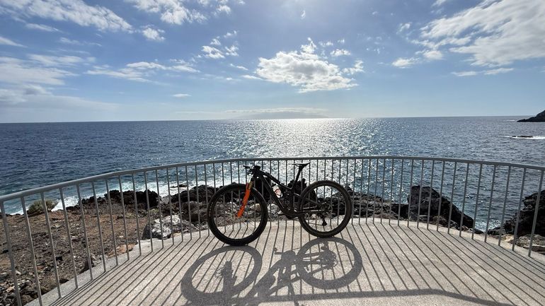 Used Trek top fuel Trek top fuel Custom Shimano 105 2022 Mountainbike, Black — image 3 of 3