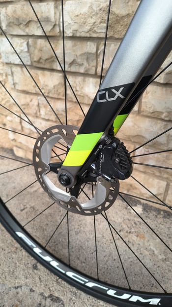 Used Colnago CLX Disc Ultegra 2019 2019 Road & Gravel, Light Gray — image 13 of 14