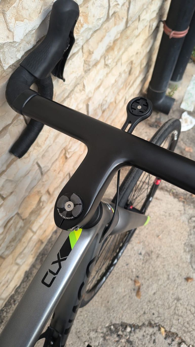 Used Colnago CLX Disc Ultegra 2019 2019 Road & Gravel, Light Gray — image 8 of 14