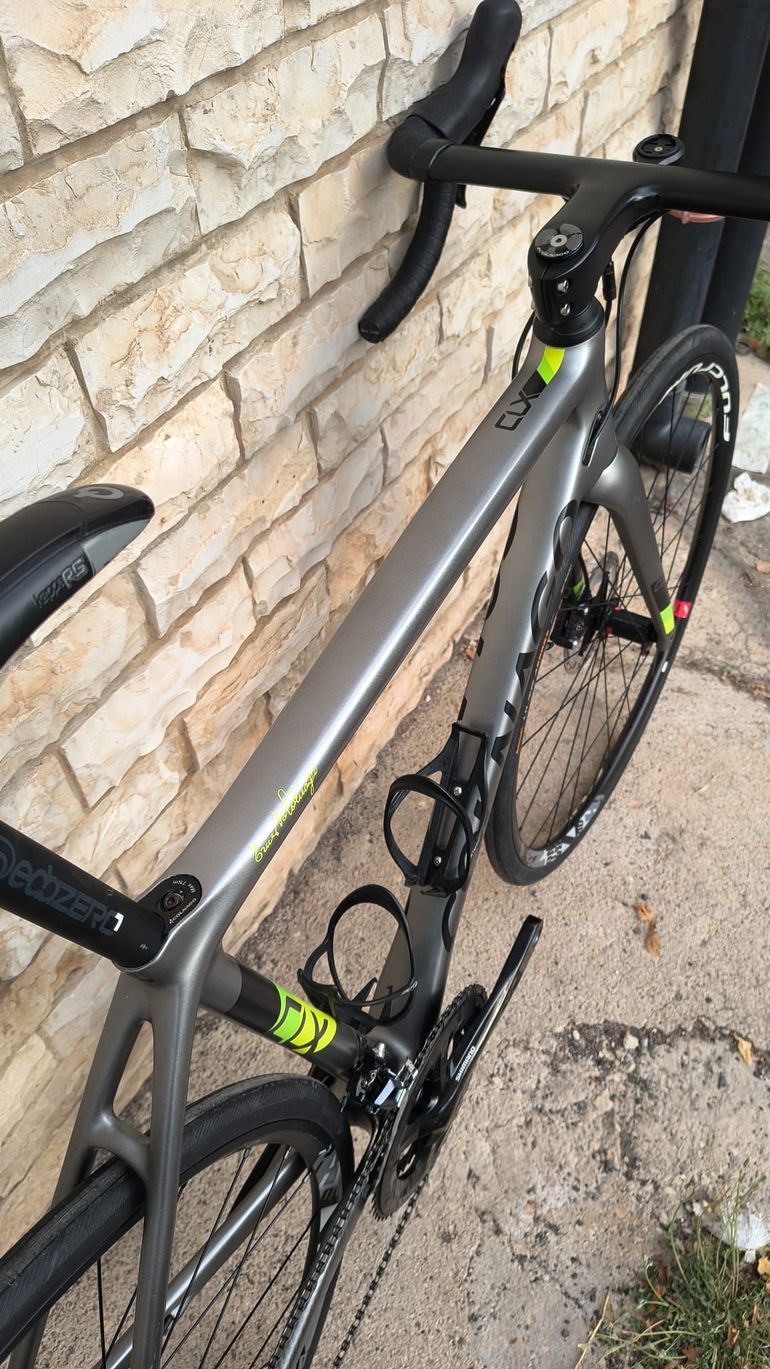 Used Colnago CLX Disc Ultegra 2019 2019 Road & Gravel, Light Gray — image 9 of 14