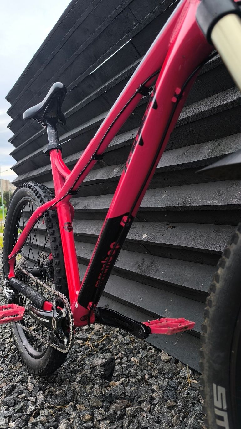 Used Ragley Marley Shimano Deore XT 2022 Mountainbike, Red — image 11 of 15