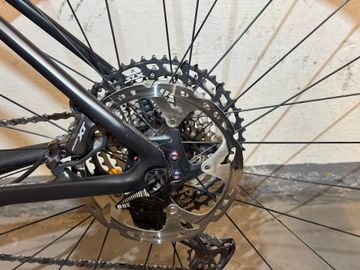 Used Focus Raven 8.7 2022 2022 Mountainbike, Black, 29 — image 9 of 11