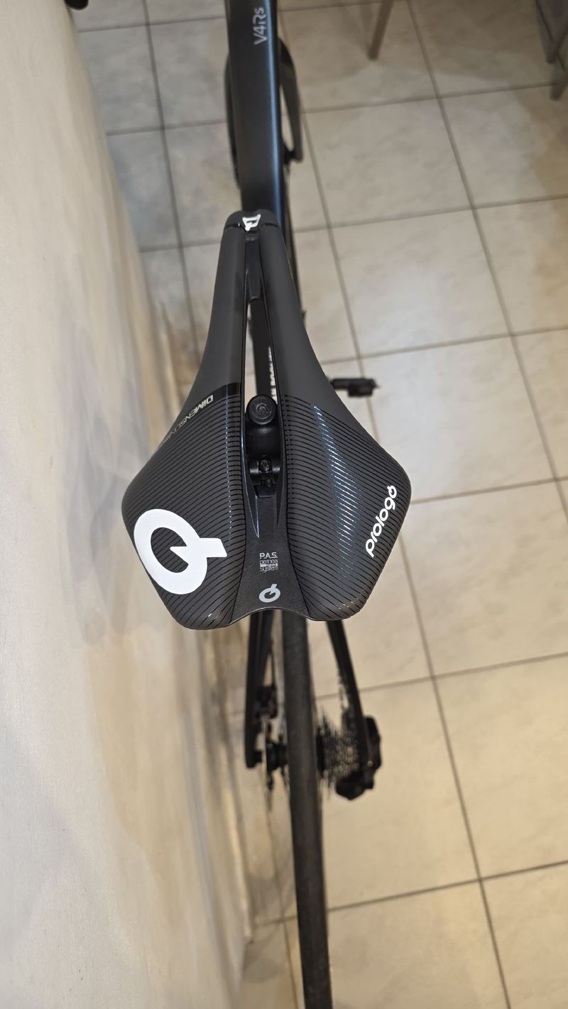 Used Colnago Vr4s Custom Shimano Dura Ace Di2 2025 Road & Gravel, Black — image 6 of 7