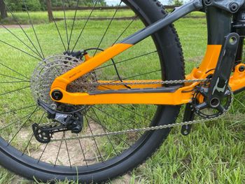 Used Trek Fuel EX 5 Deore 2021 2021 Mountainbike, Orange, 27.5, 29 — image 3 of 5