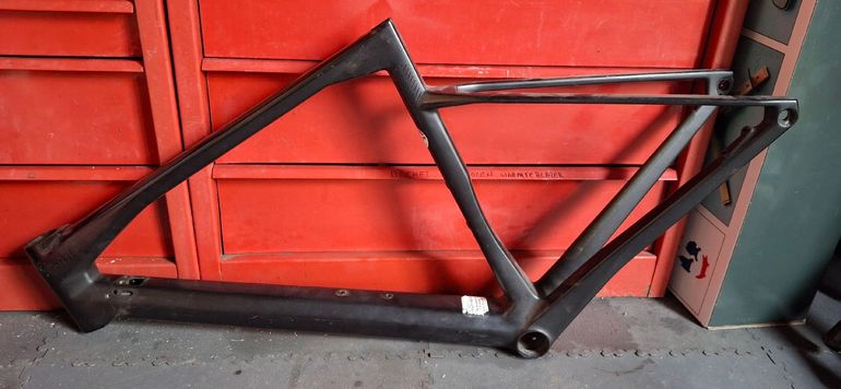 Used BMC Roadmachine 01 MODULE 2020 Frameset 2020 Road & Gravel — image 2 of 4