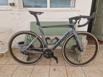 Used Bianchi Oltre Race 105 2024 2024 Racefiets & gravel