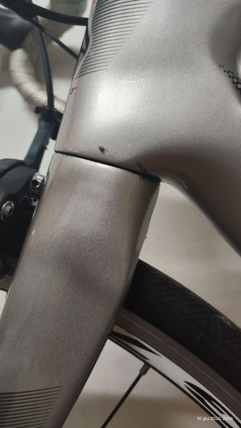 Used Scott Foil 2014 2014 Road & Gravel, Light Gray — image 6 of 14
