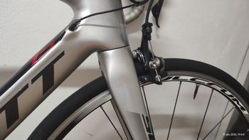 Used Scott Foil 2014 2014 Road & Gravel, Light Gray — image 10 of 14