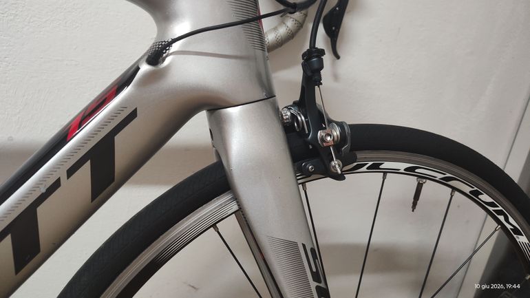 Used Scott Foil 2014 2014 Road & Gravel, Light Gray — image 10 of 14