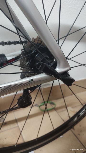 Used Scott Foil 2014 2014 Road & Gravel, Light Gray — image 4 of 14