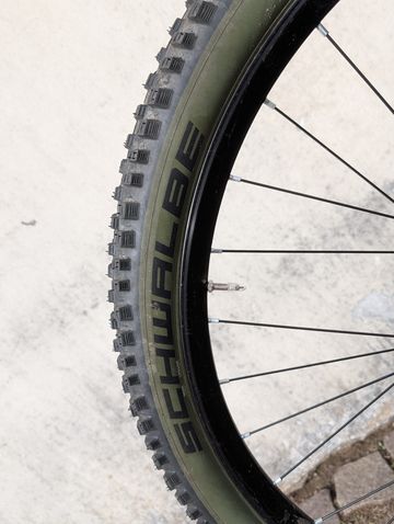 Gebrauchtes BULLS SONIC EVO SX 1 2024 2024 Mountainbike, Schwarz, 29 — Bild 2 von 10