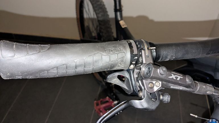 Used Scott SCOTT Genius Contessa 720 2018 2018 Mountainbike — image 14 of 22