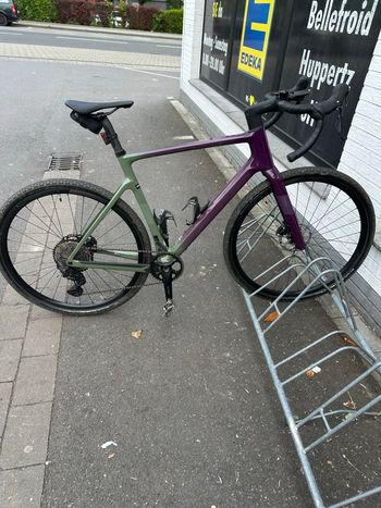 Used Scott Addict Gravel 40 2025 2025 Road & Gravel
