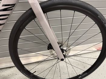 Used Canyon Endurace CF 7 Di2 2026 2026 Road & Gravel, Light Gray — image 7 of 8