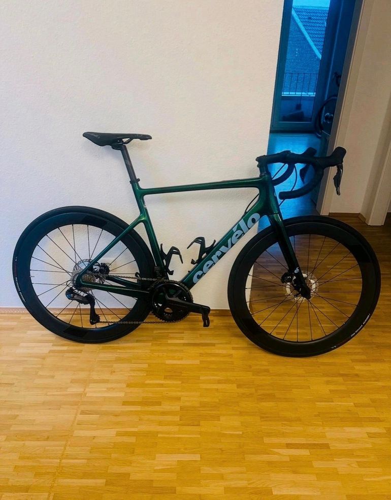 Used Cervélo Caledonia Ultegra Di2 2023 2023 Road & Gravel — image 1 of 4