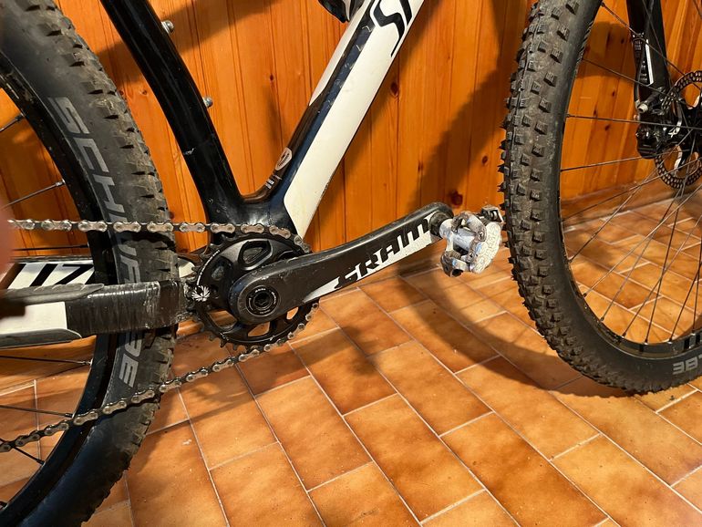 Used Specialized Stumpjumper Expert Carbon World Cup 2015 2015 Mountainbike — image 3 of 9