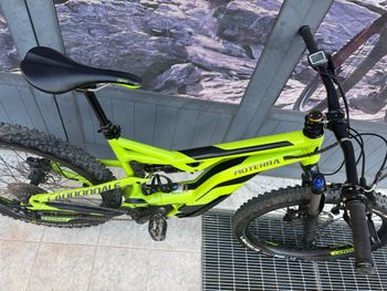 Used Cannondale Moterra neo Shimano Deore 2017 Mountainbike, Grün — image 4 of 8
