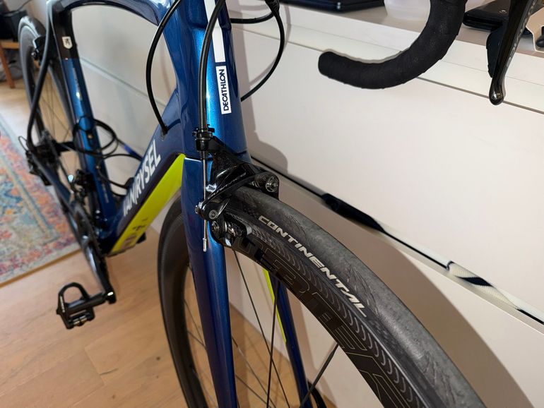 Used Van rysel RCR 940 CF Carbon Road Bike, - Dura Ace 2020 2020 Road & Gravel, Blue — image 5 of 7