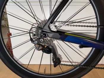 Used Van rysel RCR 940 CF Carbon Road Bike, - Dura Ace 2020 2020 Road & Gravel, Blue — image 3 of 7