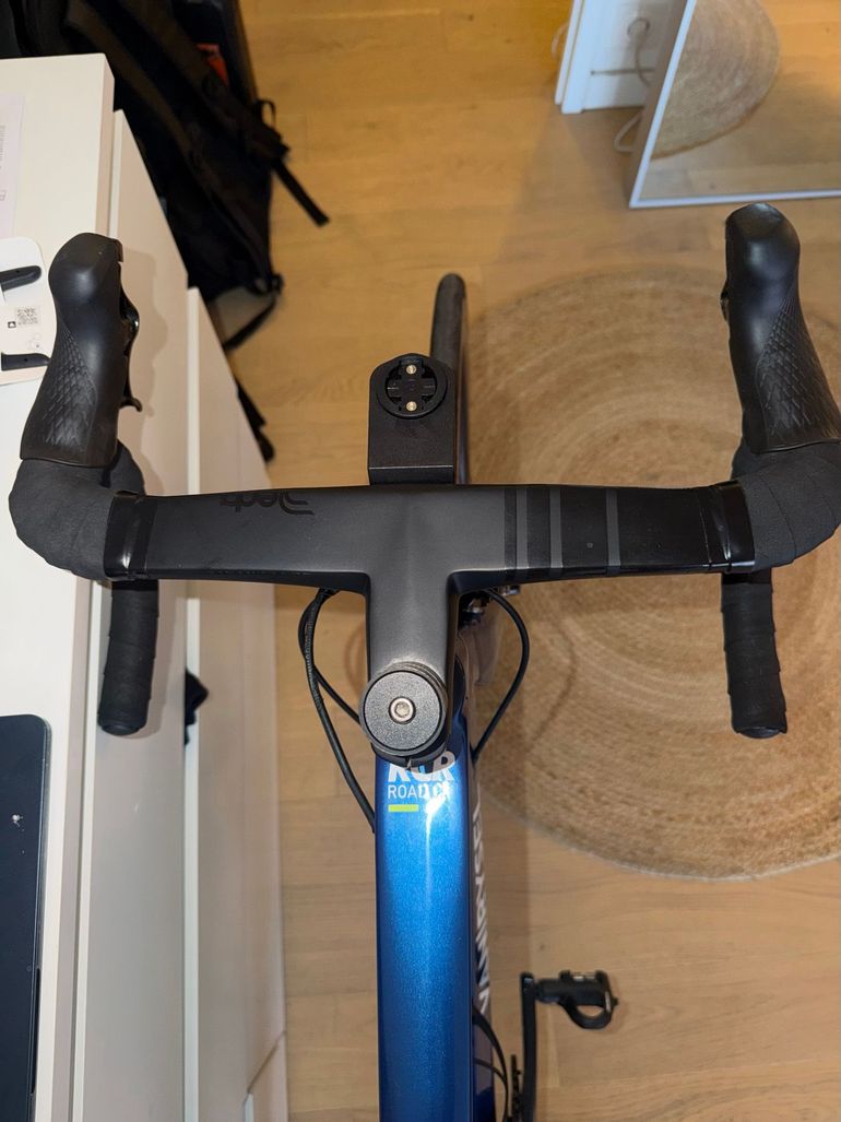 Used Van rysel RCR 940 CF Carbon Road Bike, - Dura Ace 2020 2020 Road & Gravel, Blue — image 7 of 7
