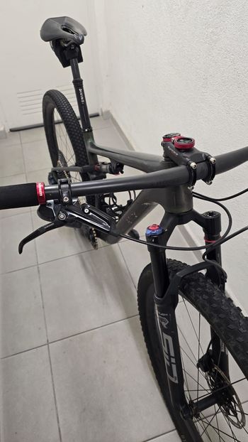 Used Specialized S-Works Epic 2022 2022 Mountainbike, Green, 29 — image 2 of 6