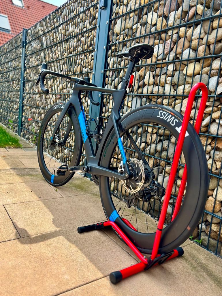 Used CUBE LITENING C:68X SLT 2020 2020 Road & Gravel, Blue — image 1 of 10
